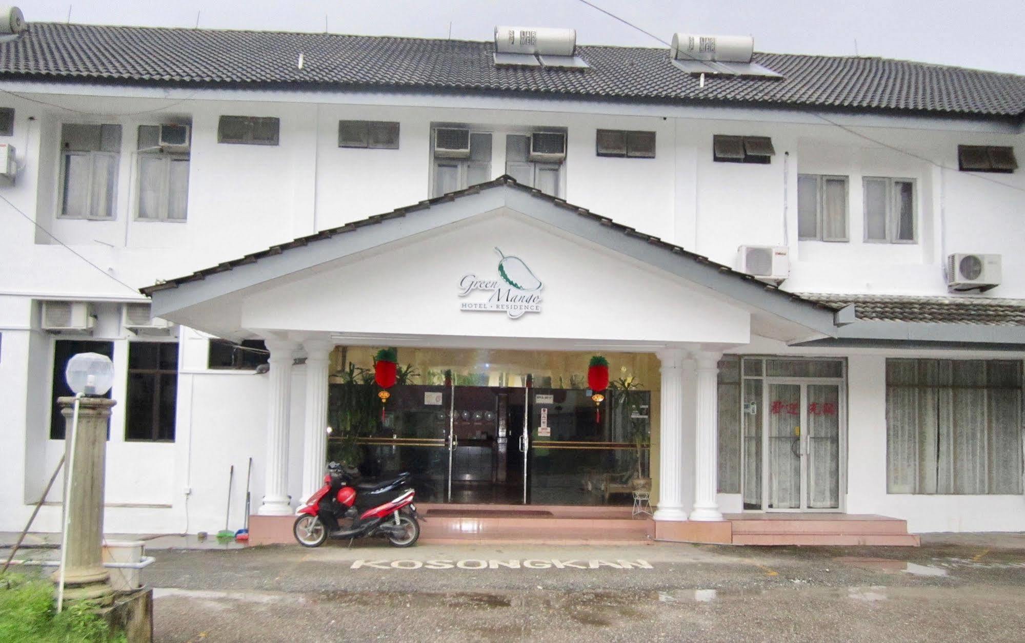 Oyo 89438 Green Mango Sri Cemerlang Kota Bharu Exterior foto
